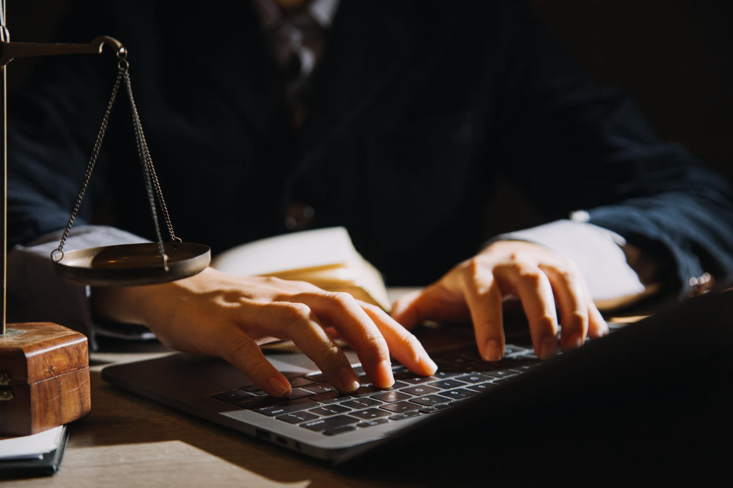 Paneuropejska ekspansja e-commerce i dokumentacja eMAG